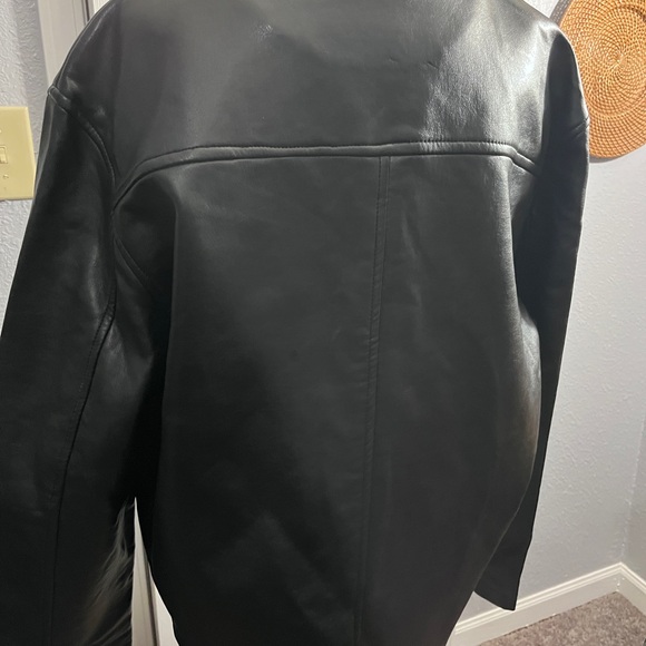 Men's Black Leather Jacket Large - Picture 9 of 14